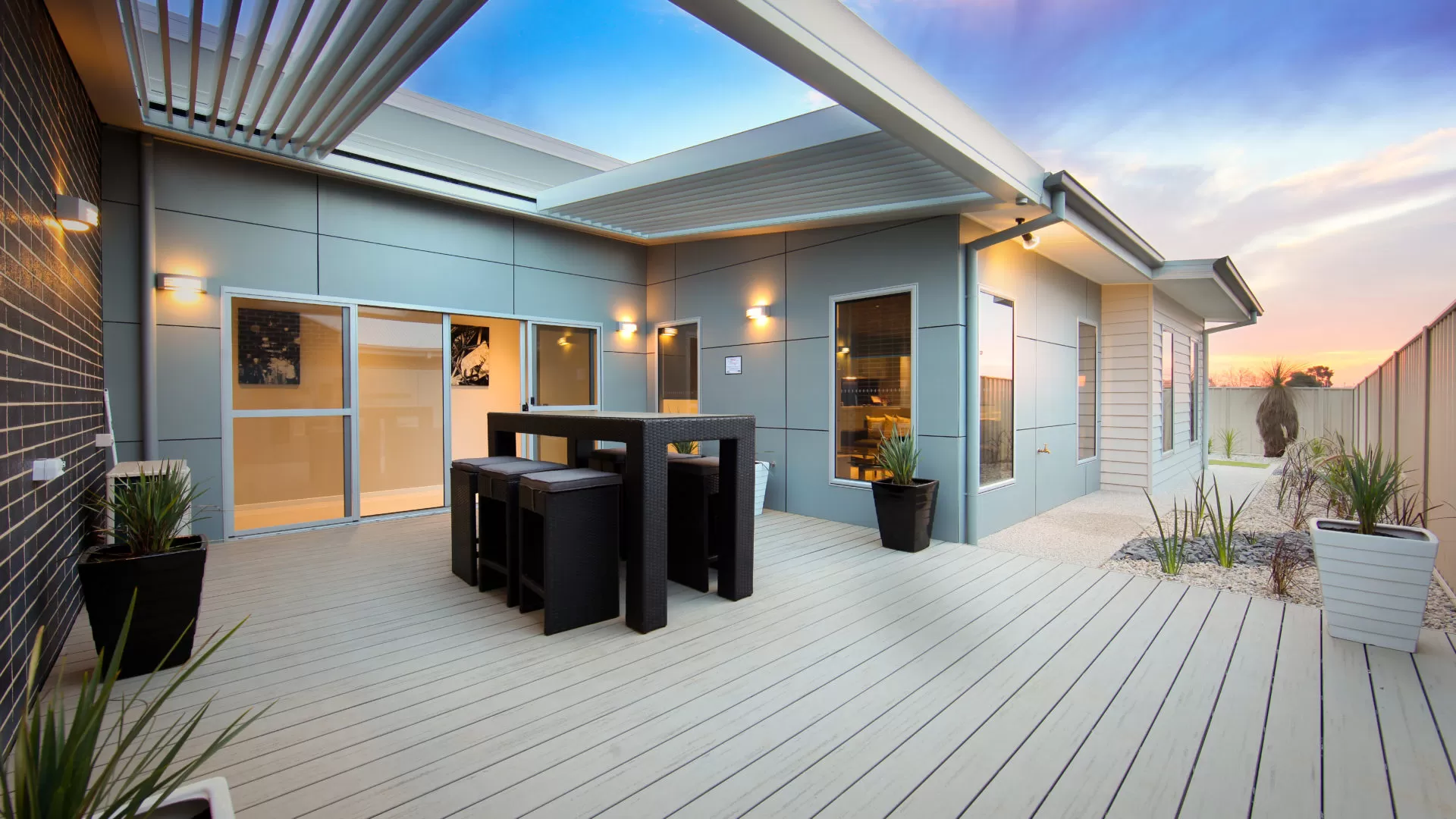 About Us(full-kutu-2)